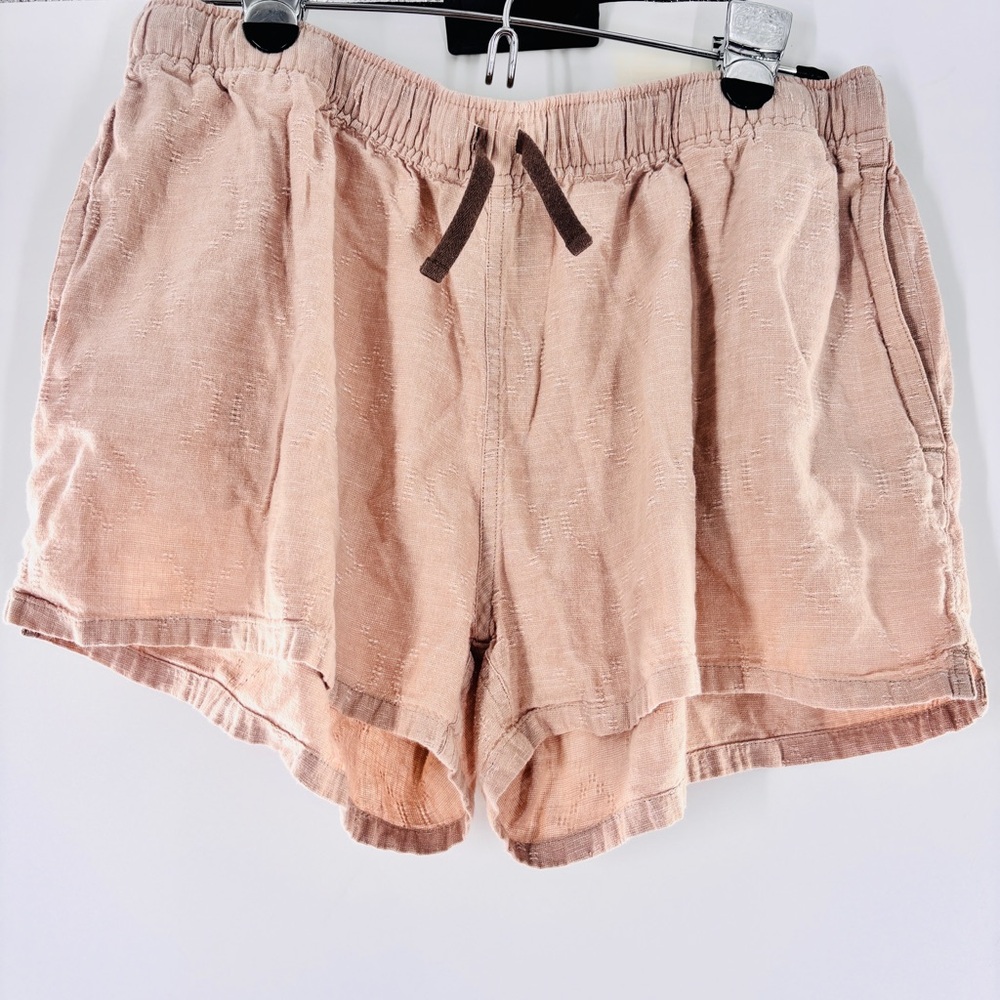 Patagonia Women's Dusty Pink Athletic Drawstring Shorts